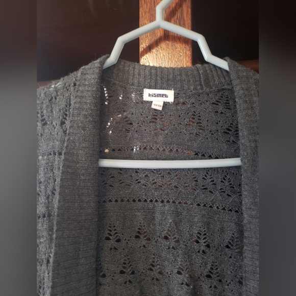 🪴bogo FREE🪴KISMET CROCHET CARDIGAN SIZE XS - Picture 2 of 2